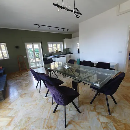 Monna Dada2 Villa *